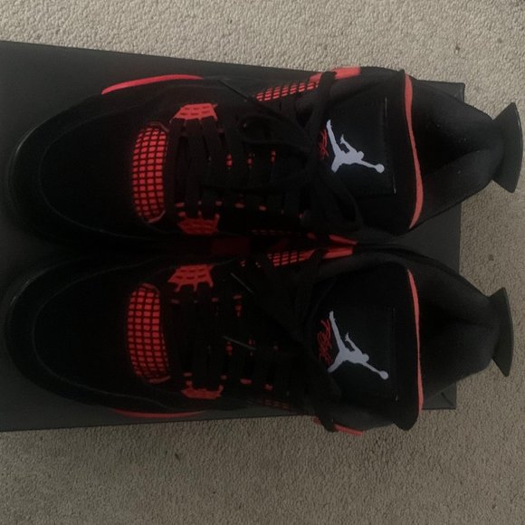 Jordan 4 Retro Red Thunder - Picture 5 of 6